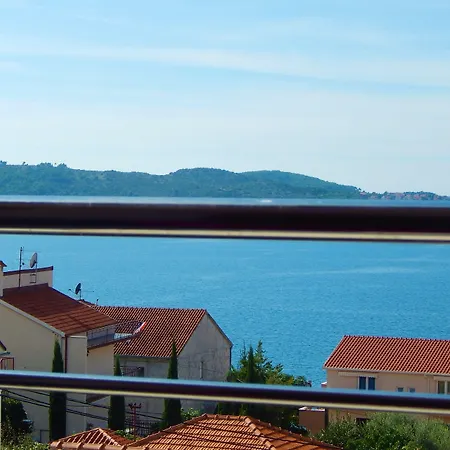 Linda * Трогір