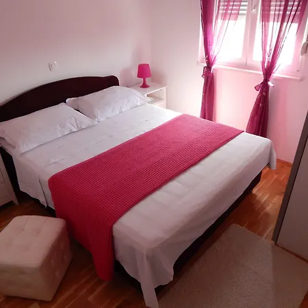 Linda Апартаменти