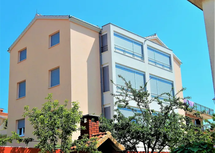 Linda Apartman Trogir