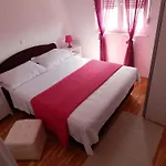 Linda Apartment