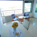 Linda