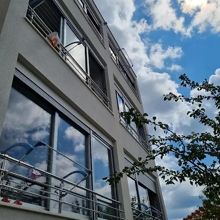 Linda